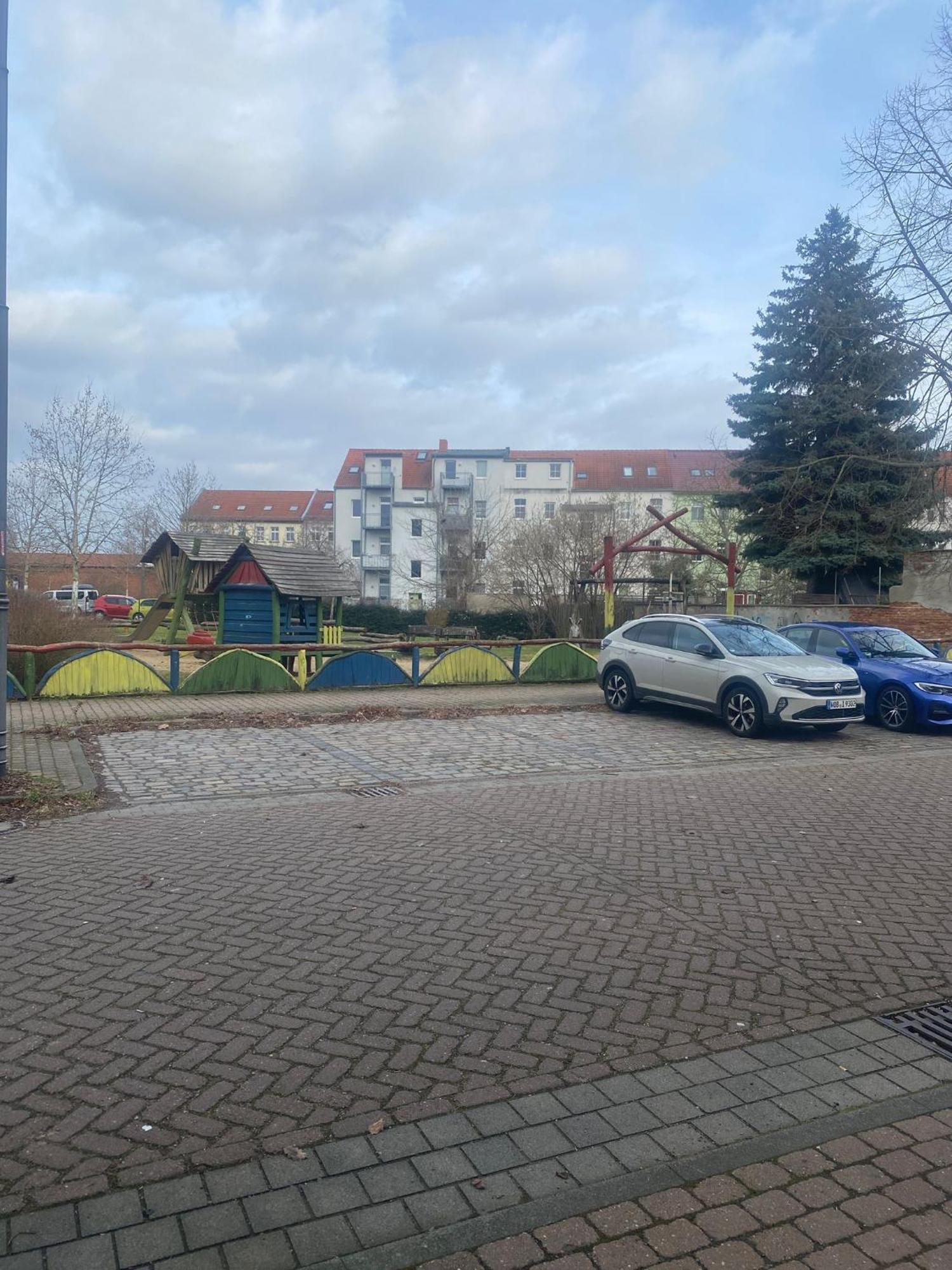 Fewo "Franzi" 5 Personen, Zentrale Lage, Parkplatz Dessau-Rosslau Eksteriør bilde